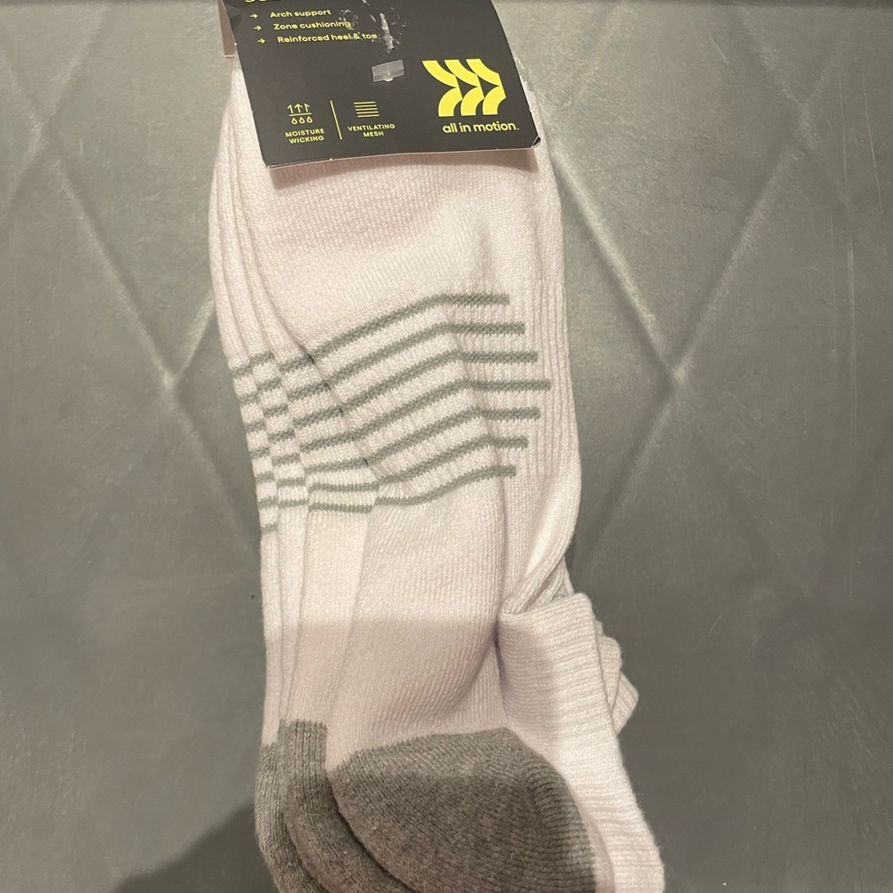 All in Motion Men's Big&Tall Athletic Socks 6pk Shoe Size 12-15 New